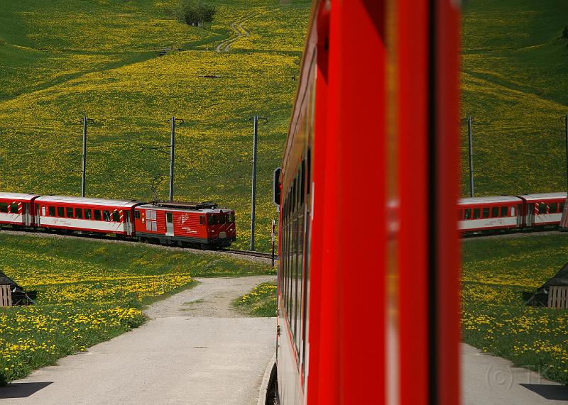 PICT95889_090523_Ruinaulta_c.jpg - Matterhorn-Gotthard-Bahn, zwischen Disentis und dem Oberalppass