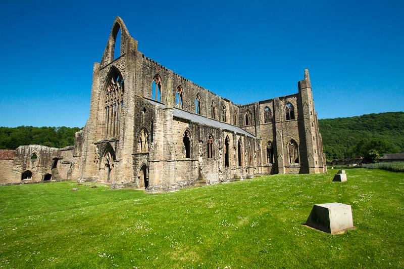 170526_1503_T08969_TinternAbbey_hd.jpg - Tintern Abbey