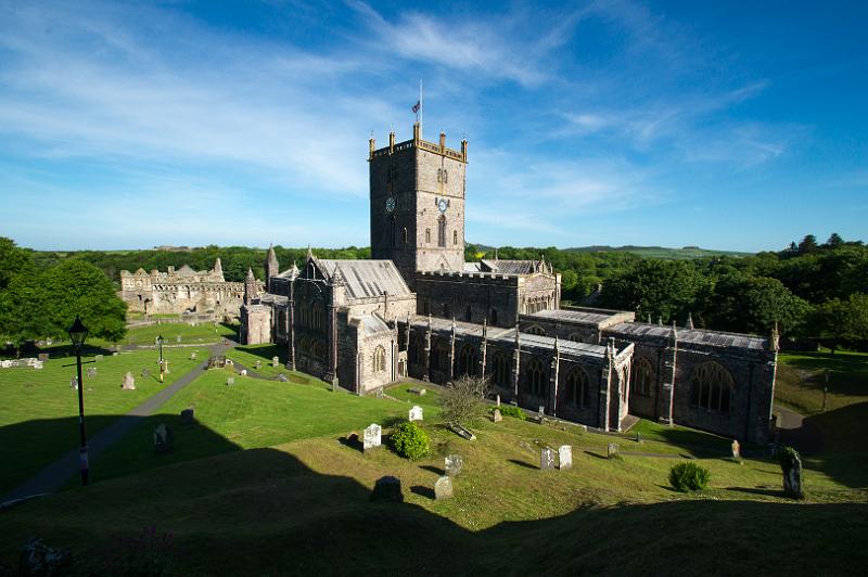 170526_0910_T08881_StDavids_hd.jpg - Wales, St Davids Cathedral