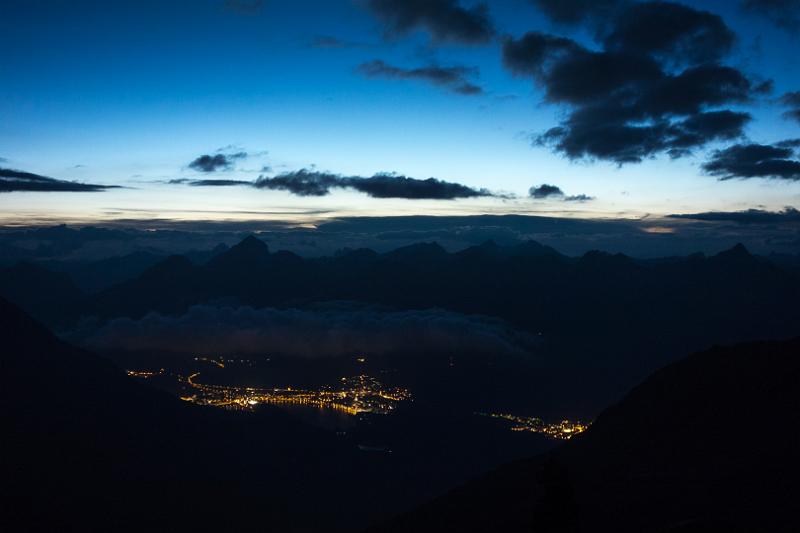 160926_2000_T08489_Bernina_hd.jpg - Abendlicher Blick von Georgy's Hütte auf St. Moritz