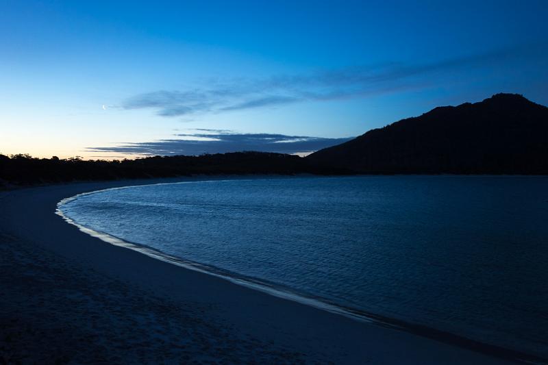 130114_2109_T01004_MtGraham.jpg - Wineglass Bay