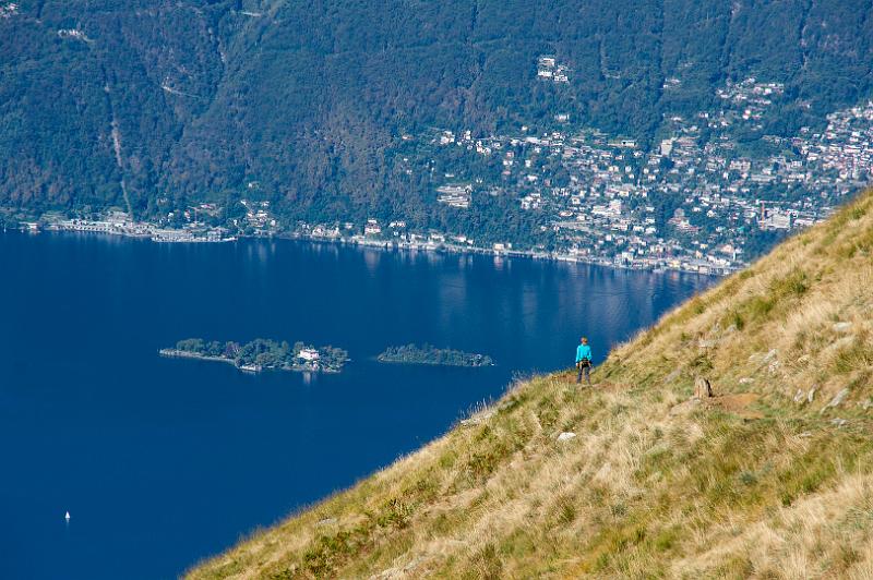 170921_1057_T09661_MonteGambarogno_hd.jpg - Wanderung vom Pass Corte di Neggia auf den Monte Gambarogno, Isole di Brissago im Lago Maggiore