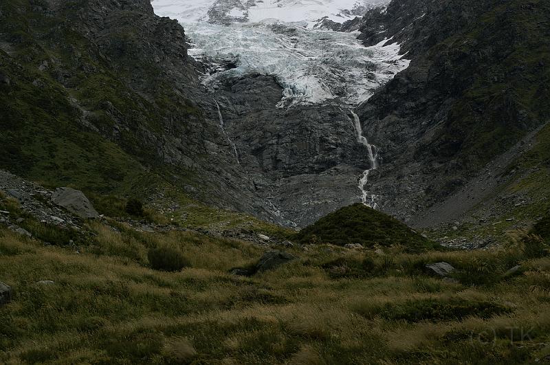 PICT9A1402_090118_MtCook.JPG - Hanggletscher am Mt. Sefton