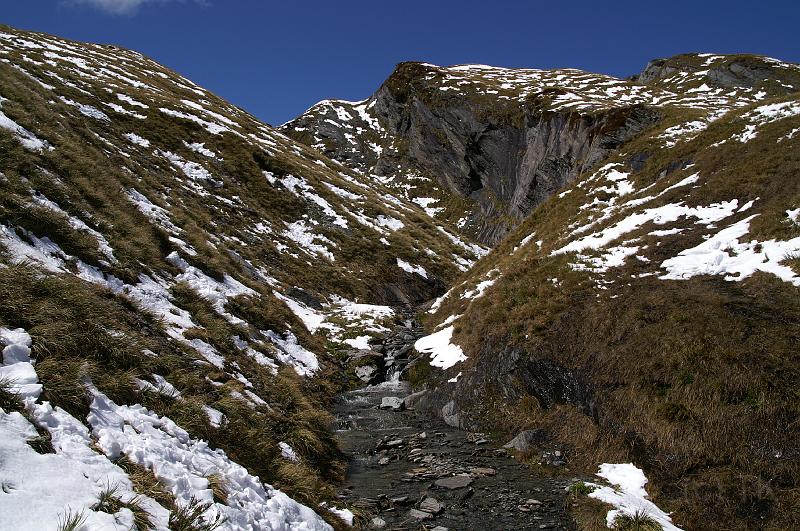 PICT82680_081222_ReesDart_3.jpg - Ein Bächlein, unterhalb des Cascade Saddle