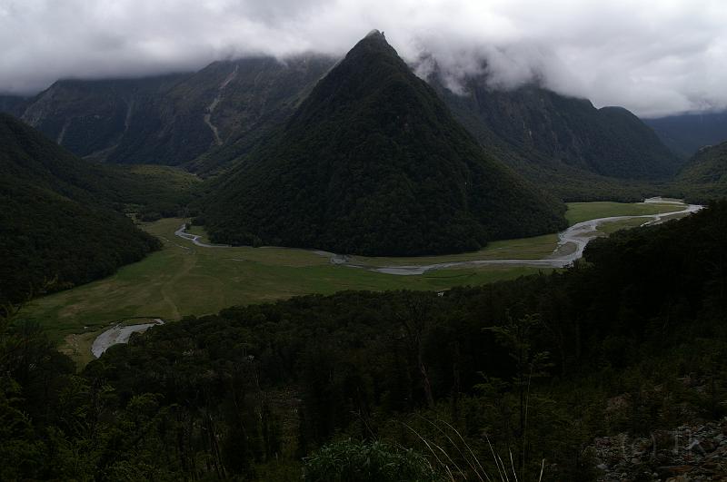 PICT82871_081225_Routeburn_1.jpg - Blick auf die Routeburn Flats