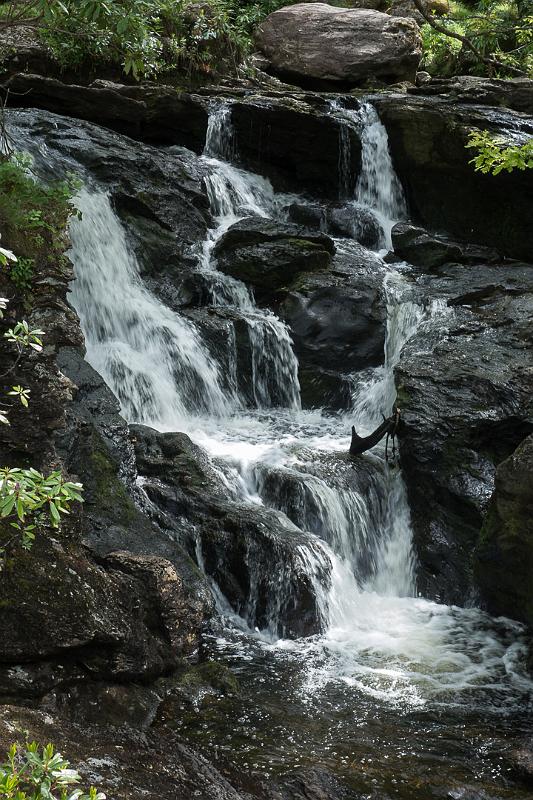 160528_1147_T06716_WHW_hd.jpg - Wasserfall bei Inversnaid