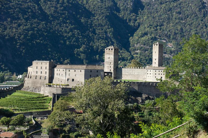 170921_1537_T09730_Bellinzona_hd.jpg - Bellinzona, Castelgrande