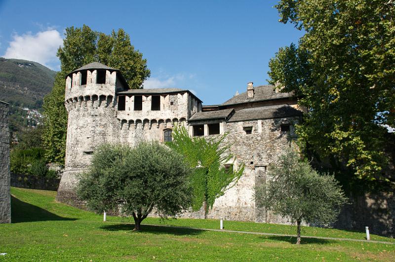 170923_1521_T09937_Locarno_hd.jpg - Locarno, Castello Visconteo